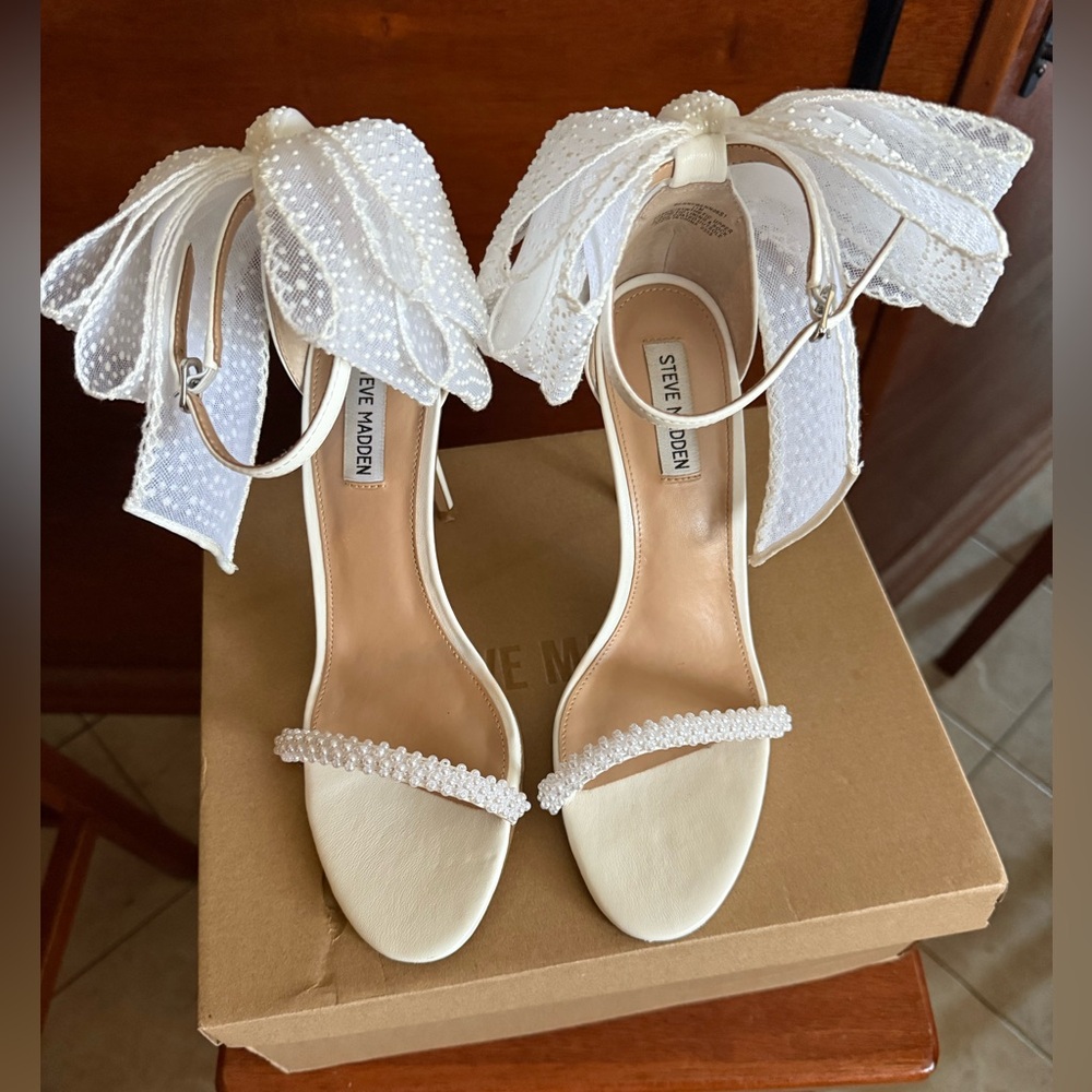 Steve Madden Benni Heels